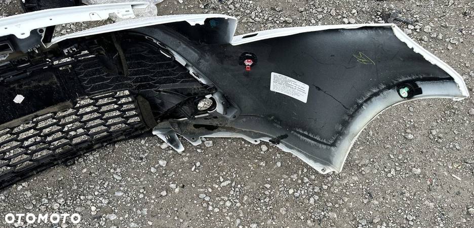 Zderzak przód przedni Toyota Corolla E21 GR Sport HB Kombi - 5