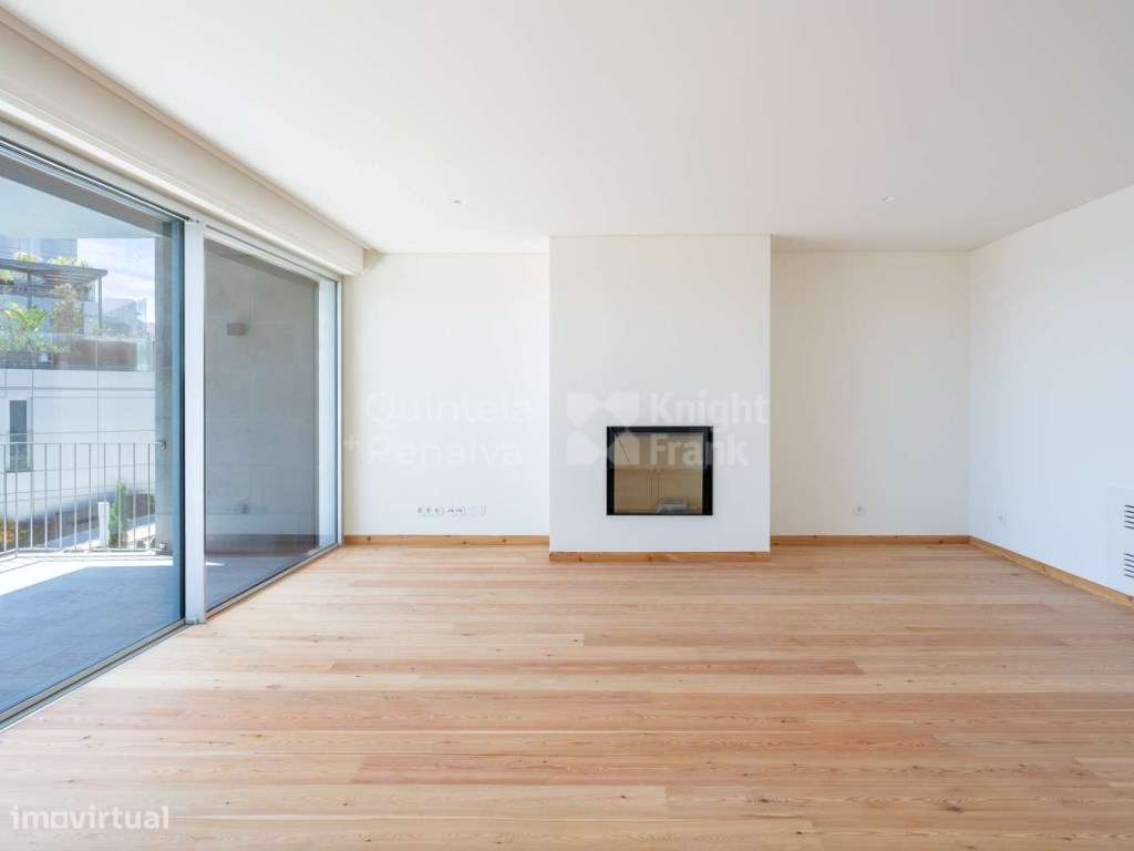 Apartamento T3 com terraço para arrendamento no Monte Estoril - Grande imagem: 5/39