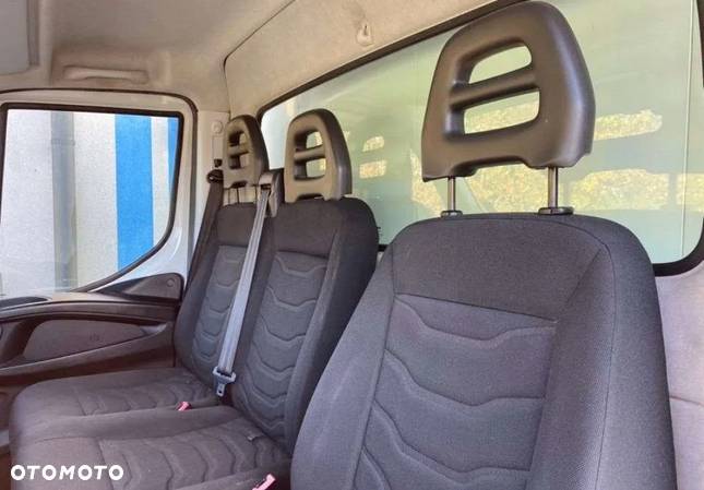 Iveco Daily 35 C15 Kontener 4.4m - 29