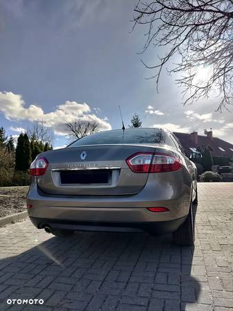 Renault Fluence 1.6 16V Expression - 6