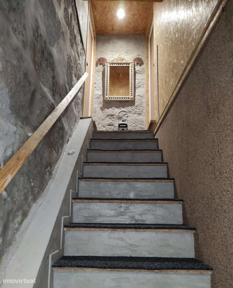 Estúdio - localizado em Santo Ildefonso Porto - Grande imagem: 4/10