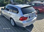 BMW Seria 3 320d DPF Touring Edition Sport - 5