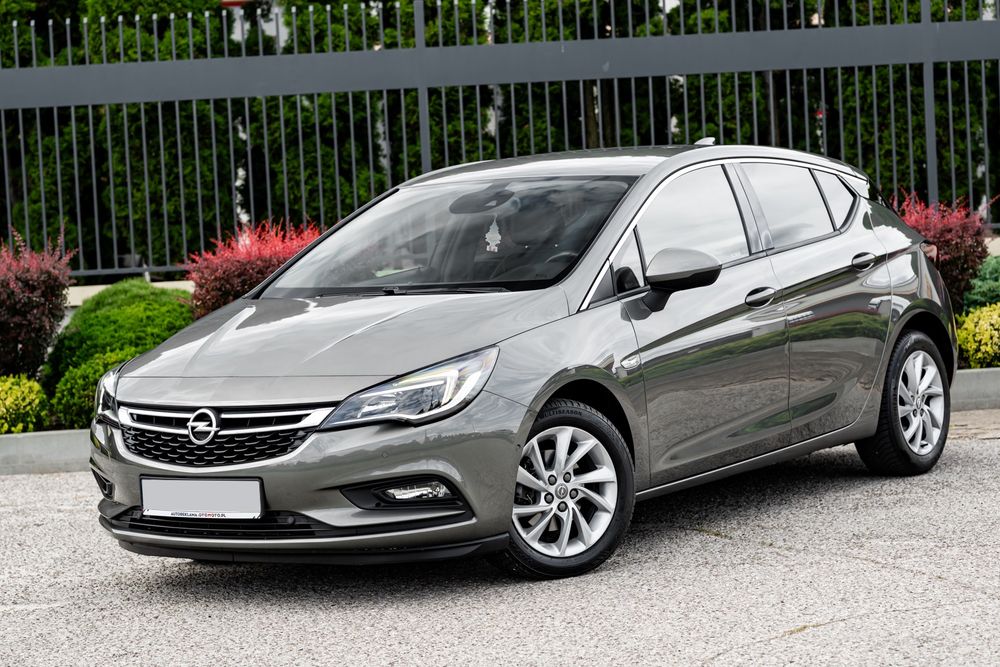 Opel Astra K (2015-2021) 1.4 T Elite S&S 2017