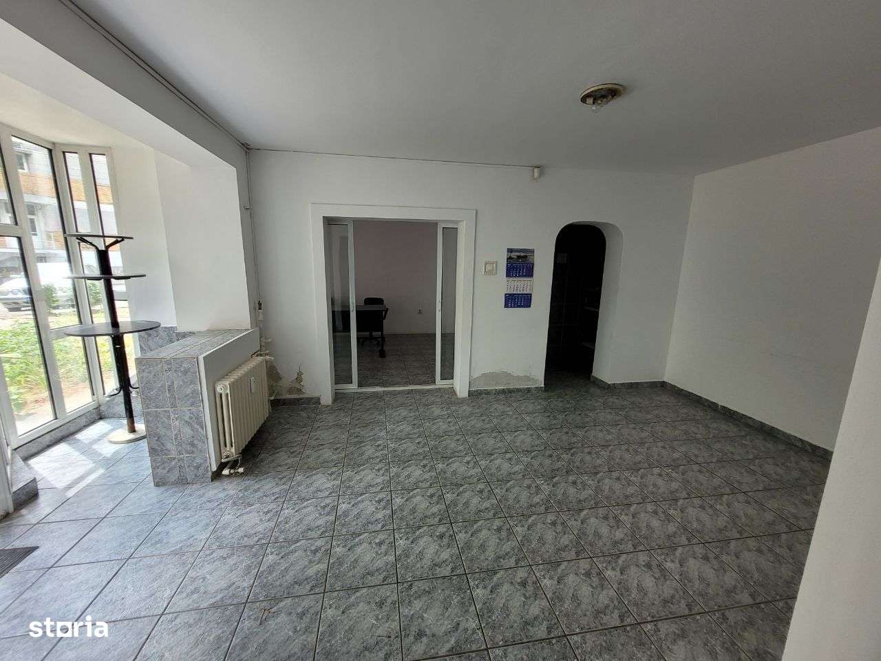 Spitalul Judetean, spatiu comercial, 3 camere, 47 mp, stradal - Imagine principală: 4/9