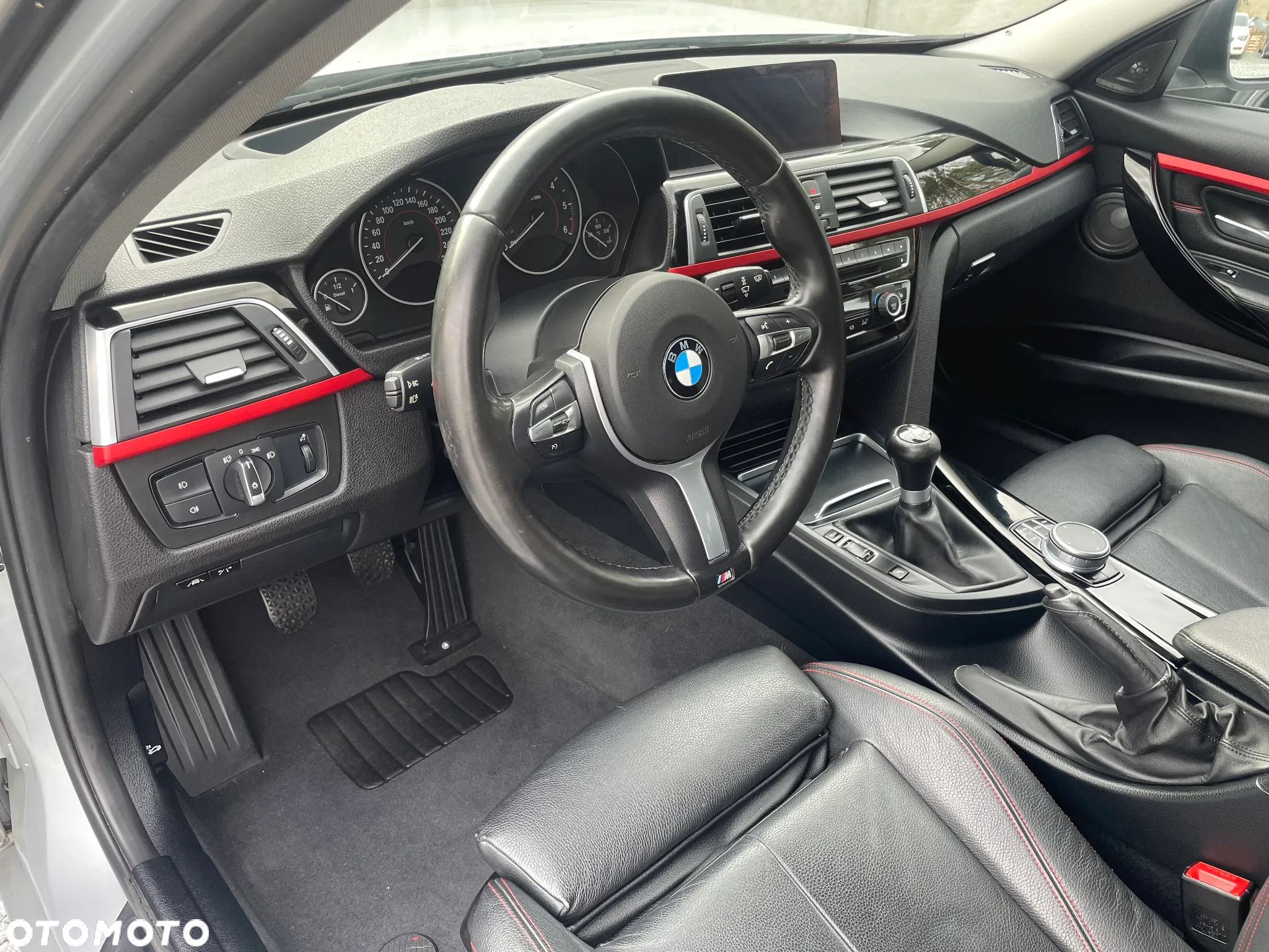 BMW Seria 3 318d Sport Line - 22