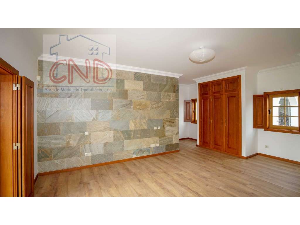 MAFRA - QUINTA, Moradia Arquitetura Tradicional Portuguesa com pisc...-8