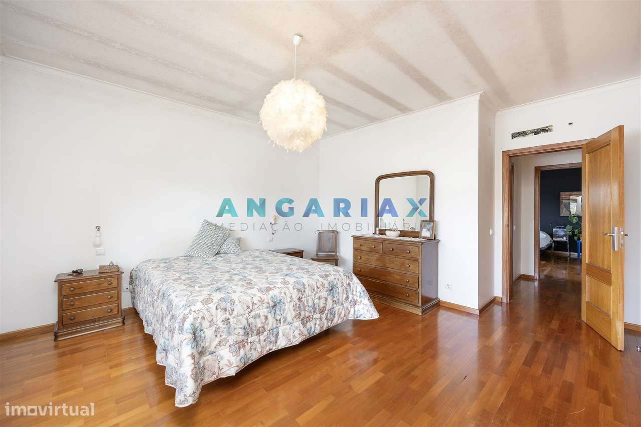 ANG1691 - Moradia T4 para Venda em Pombal-12