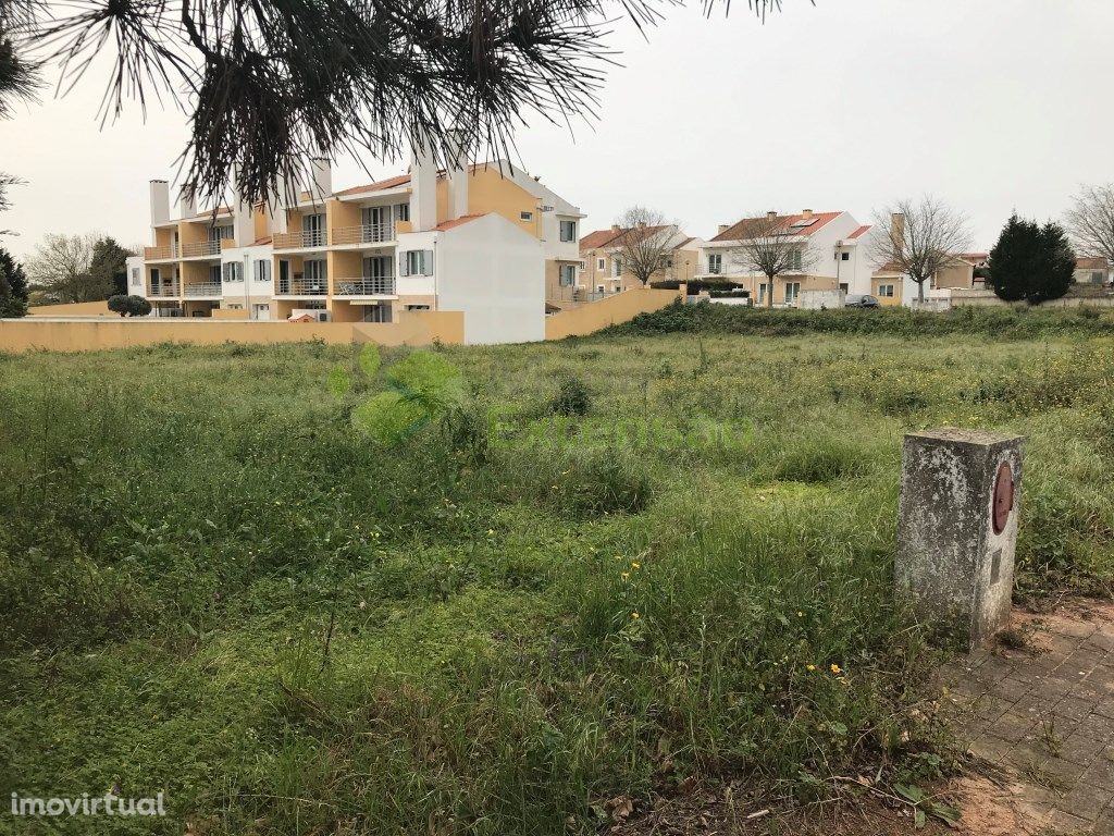 LOTE PARA CONSTRUÇÃO, COM 355,50M2, CAMPELOS