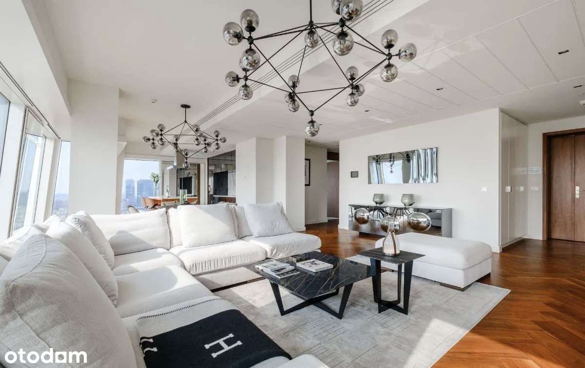 Czteropokojowy apartament z Złotej 44 - Pełny obrazek: 3/11