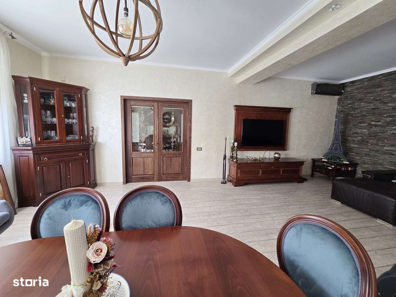 Vila P+1E+M, zona Arcasilor-2