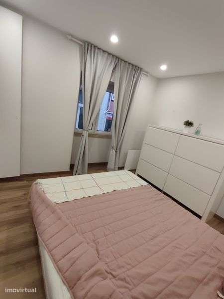 Apartamento T2 remodelado, mobiliado TUDO INCLUÍDO - Grande imagem: 5/12