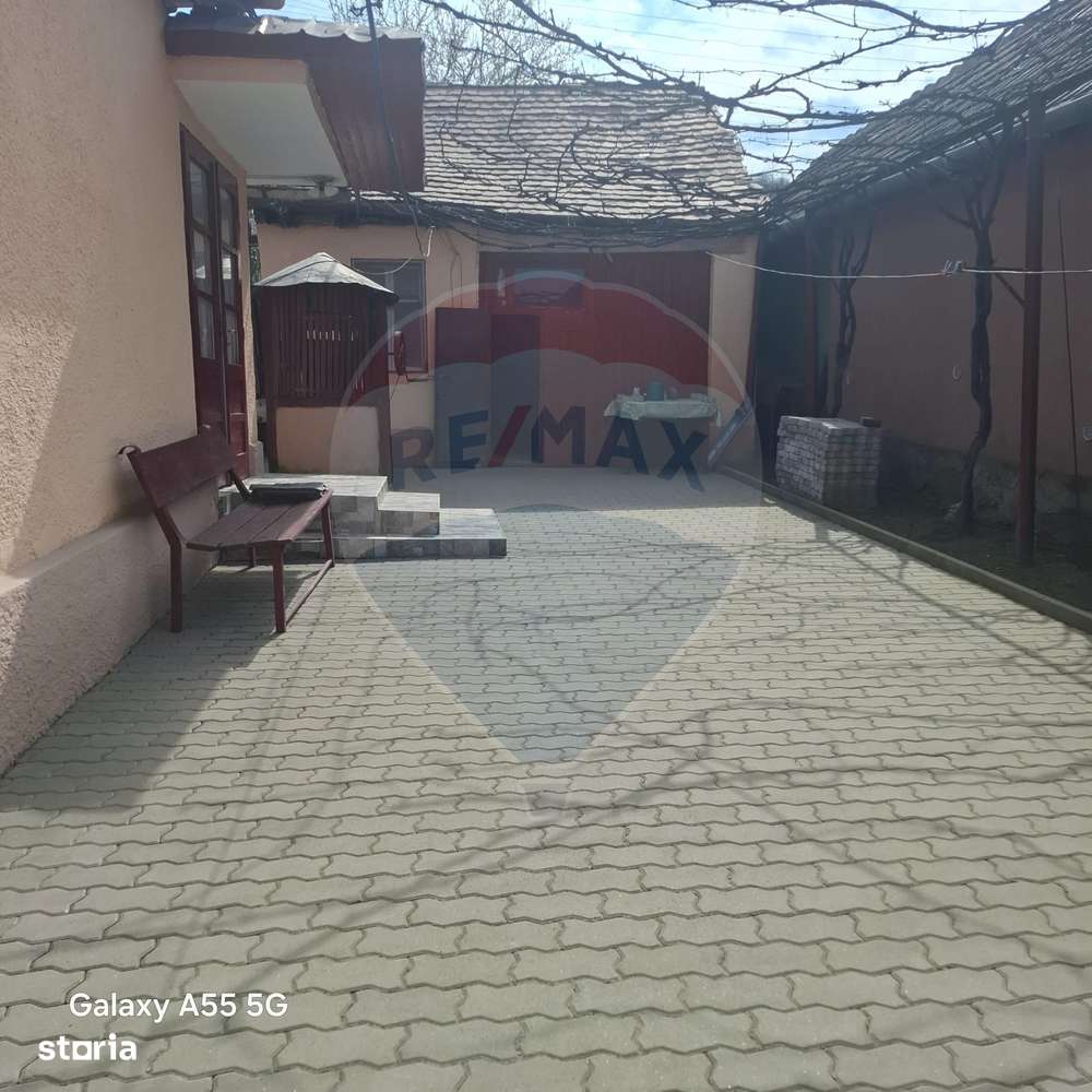 Casă cu 3 camere aproape de Medias in loc. Tarnava str. Dumbravii 58-5