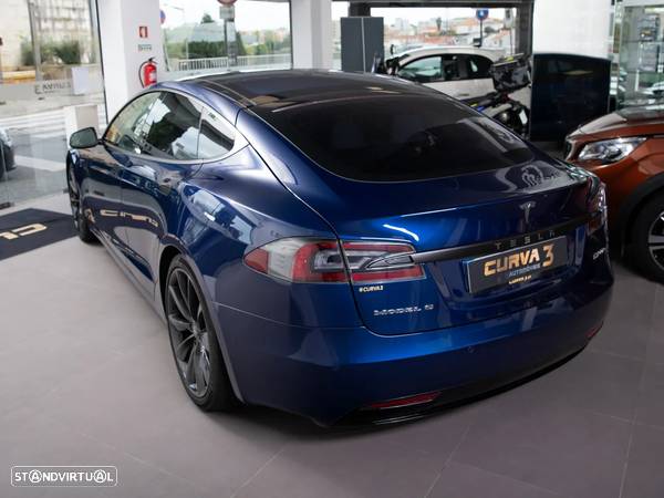 Tesla Model S P100D - 10