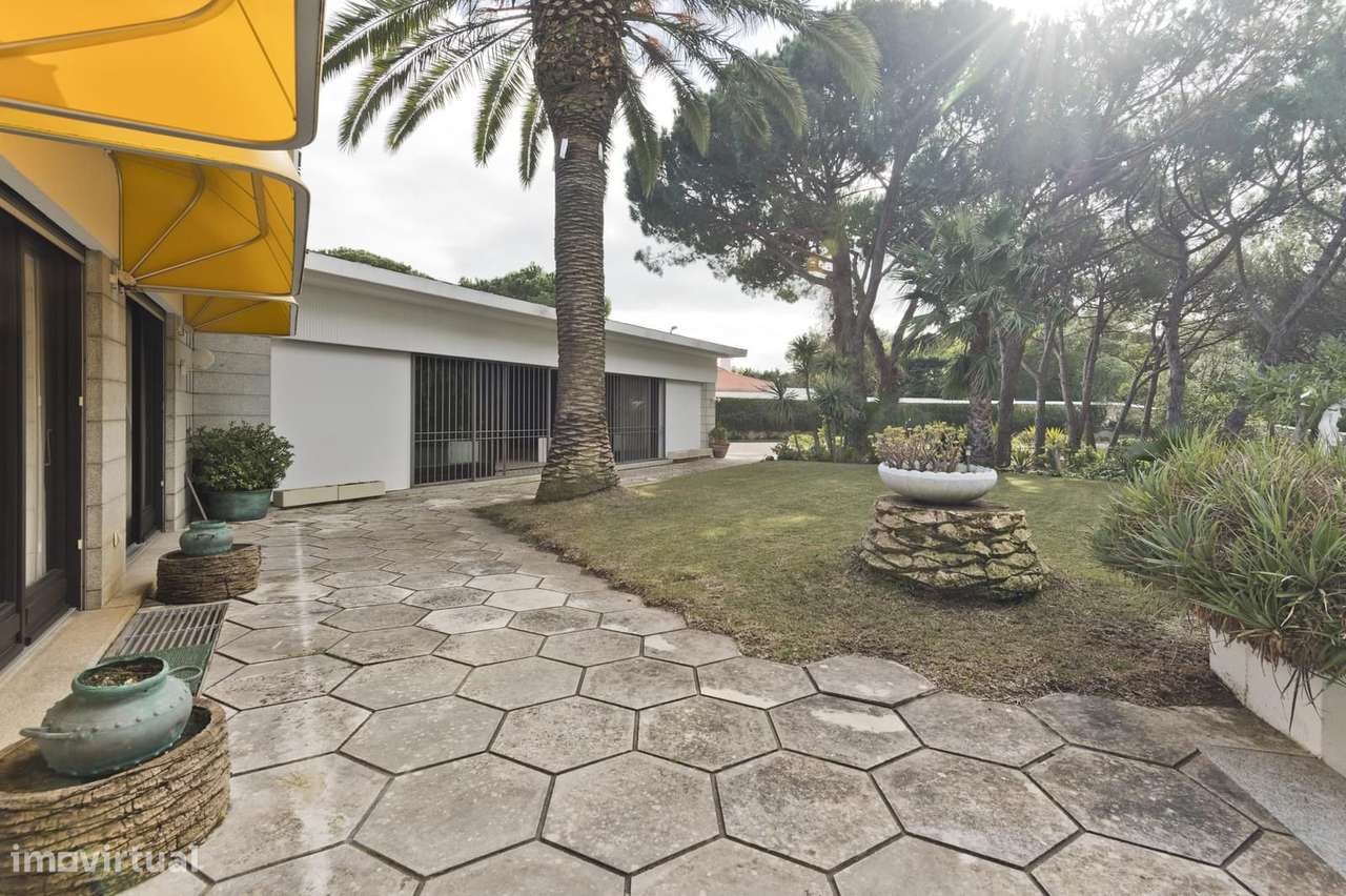Moradia T6 com piscina, Estoril, Cascais-14