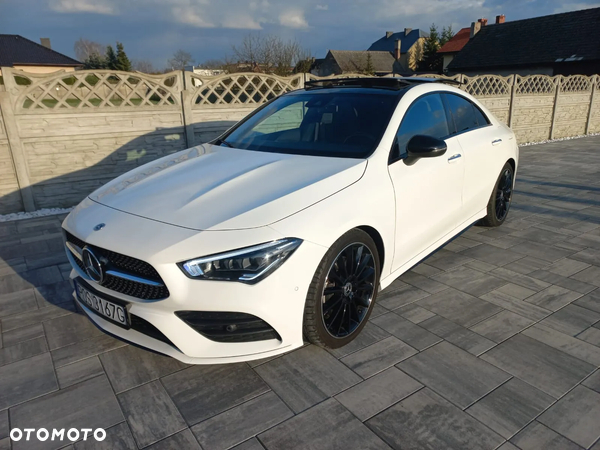 Mercedes-Benz CLA 200 d 8G-DCT AMG Line - 2