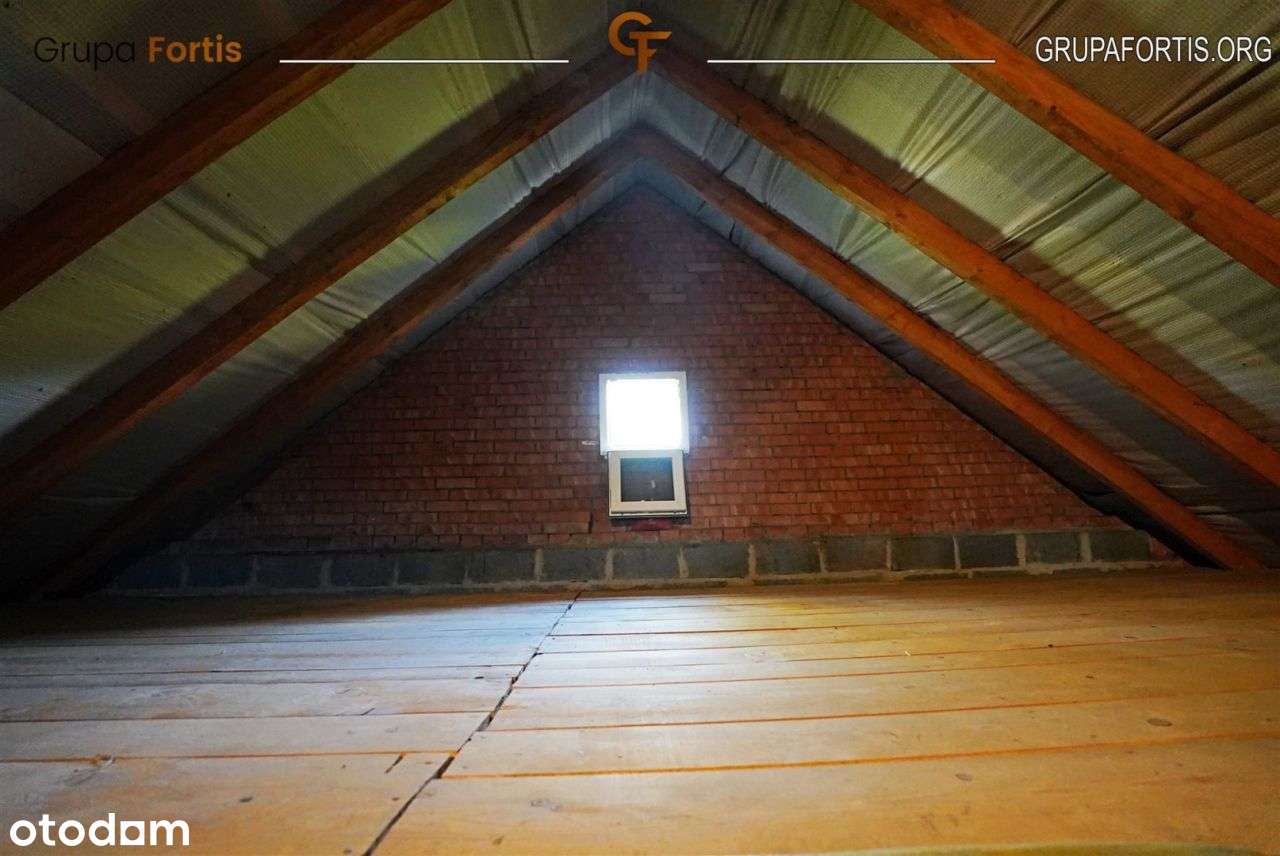 Oszczędny dom 195 m² z działką 56 arów – Pamięcice-15