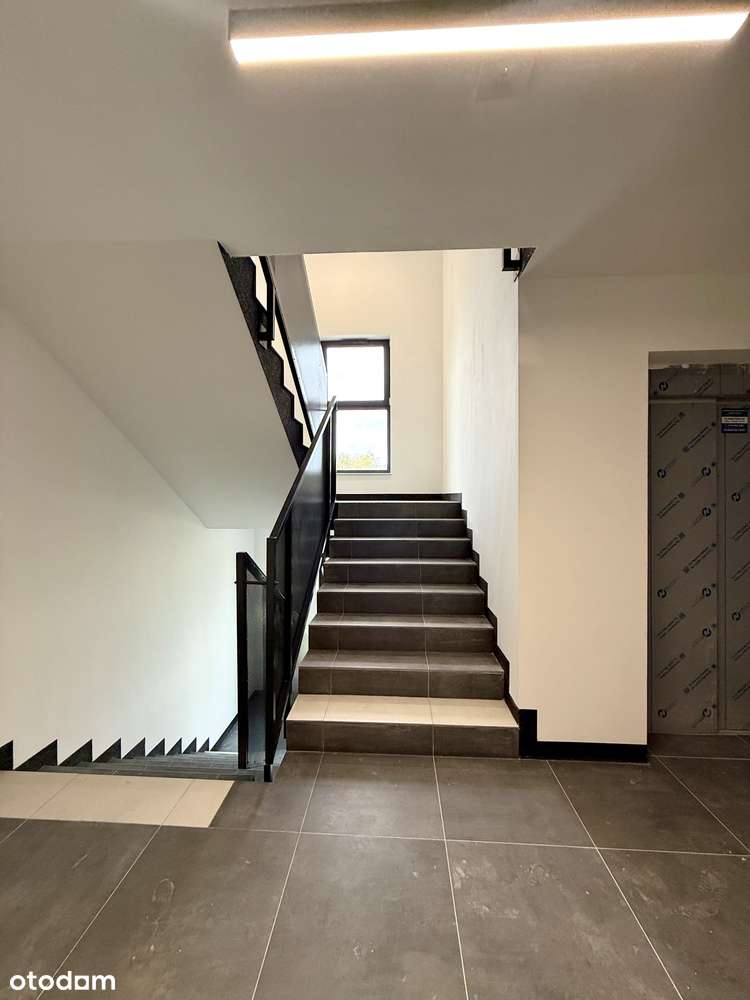 Ostatnie lokale-Inwestuj-Zarabiaj. widok na na rzekę -Opływ Motławy-4