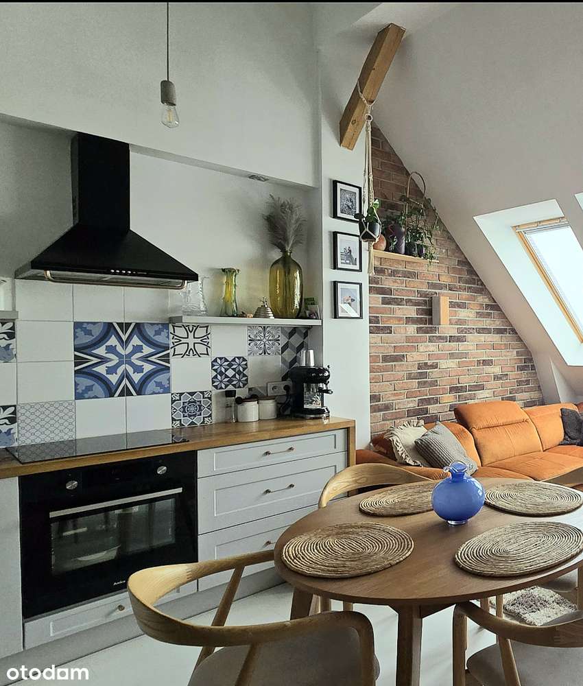 Klimatyczne   mieszkanie 3 pokoje z antresolą w Centrum - Pełny obrazek: 2/14