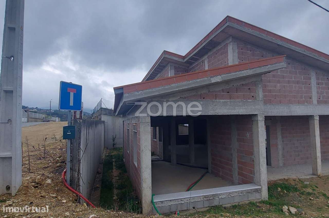 Casa Isolada em Chaves - Oportunidade em Construção! - Grande imagem: 5/19