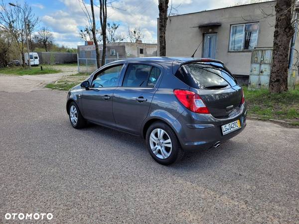 Opel Corsa 1.4 16V Color Stripes - 2