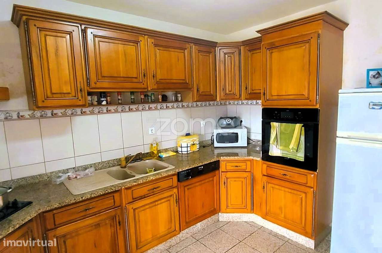 Moradia isolada em Chaves com terreno e vistas para a Cidade - Grande imagem: 5/21