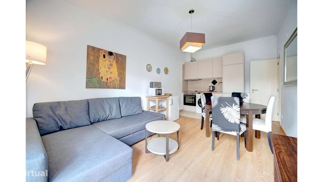 Apartamento T1 em Lisboa com terraço-8