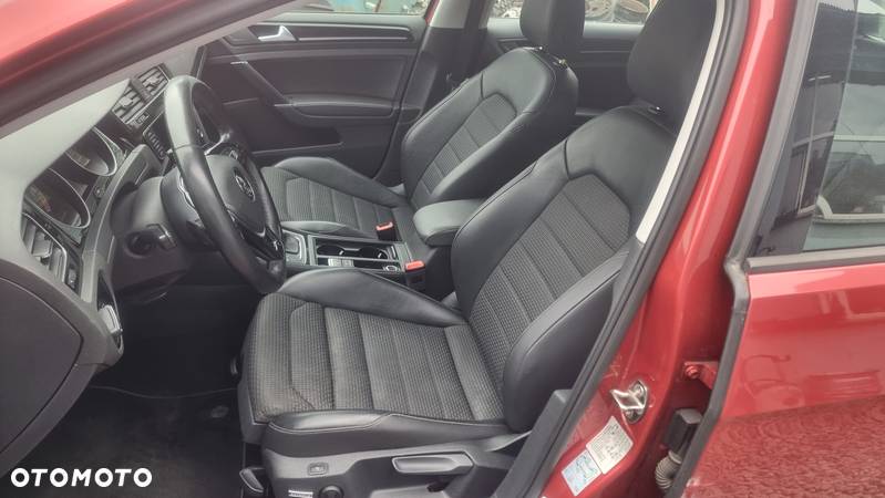 Volkswagen Golf VII 1.4 TSI BMT Comfortline DSG - 26