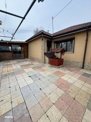 Vanzare 2 case si anexe, Urlati-9