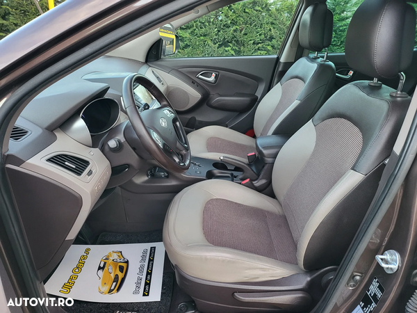 Hyundai ix35 2.0 CRDI High 4WD GLS Aut. Luxury - 14
