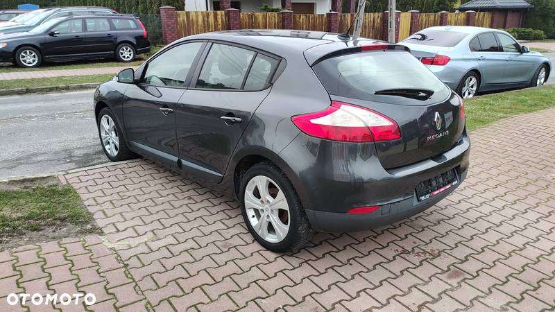 Renault Megane 1.6 16V 110 Dynamique - 17