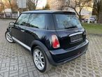 MINI Cooper Standard - 4