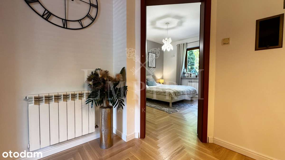 Dom w zabudowie bliźniaczej z ogrodem i garażem-13