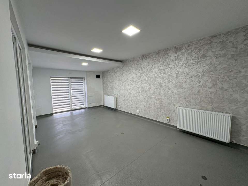 Spatiu comercial, 95 mp, Cartier 1 Mai, Zona Spital Nr. 1 - Imagine principală: 3/6