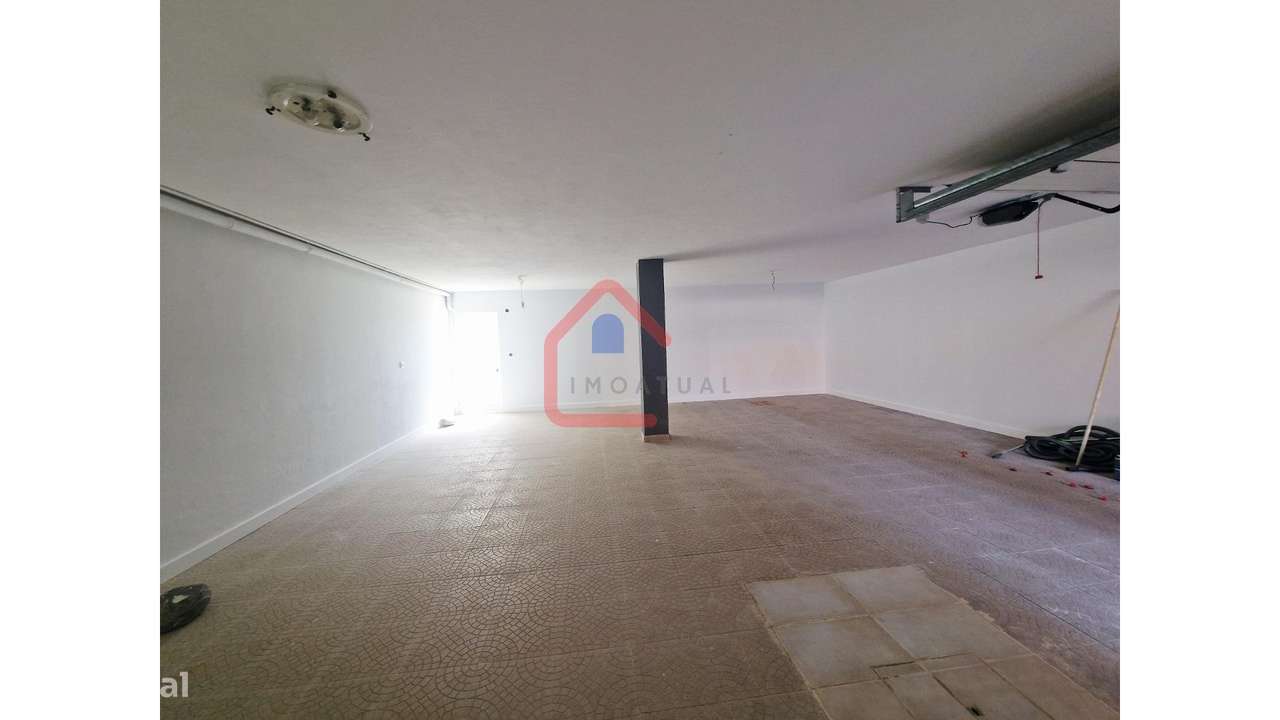 Apartamento T4 em  GAMBIA-PONTES-ALTO DA GUERRA-44