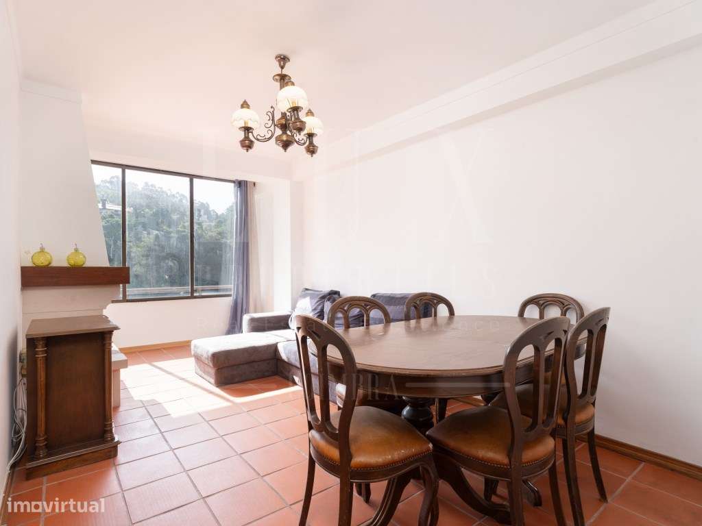 ARRENDAMENTO | Apartamento T2 | Rua Vitorino Nemésio - Grande imagem: 5/19