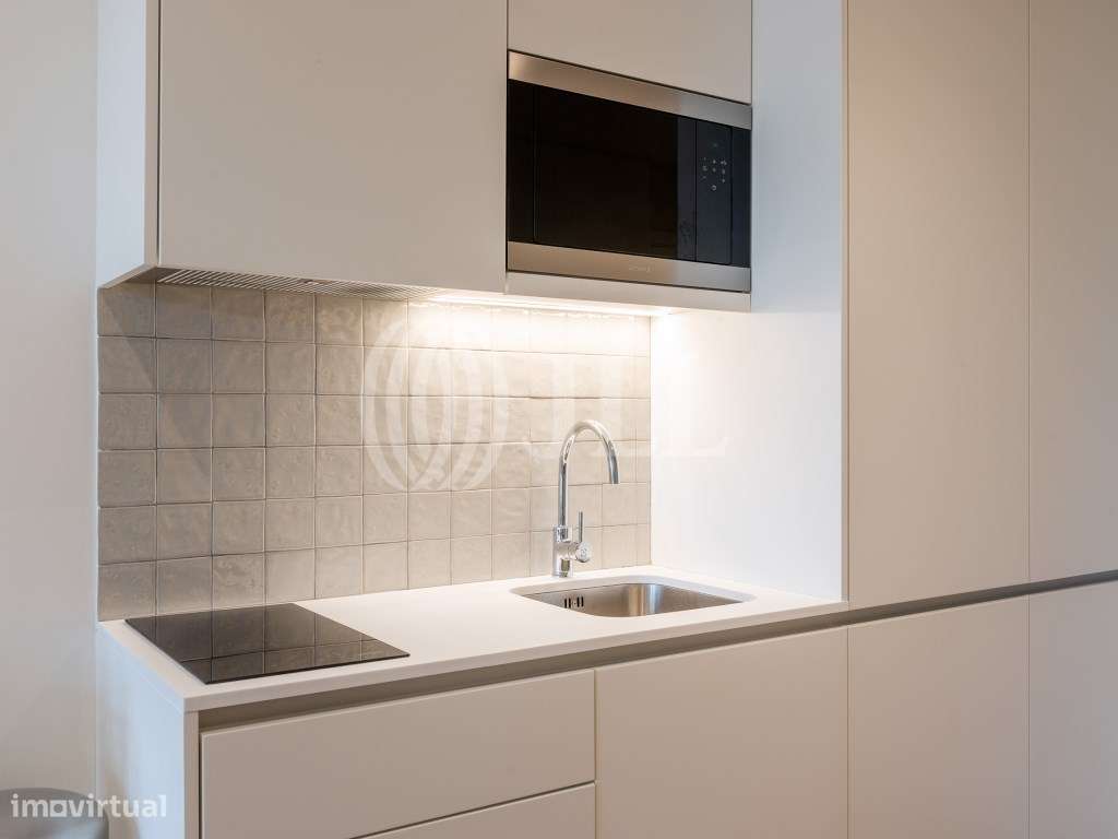 Apartamento T2, com varanda, na Baixa do Porto - Grande imagem: 5/70