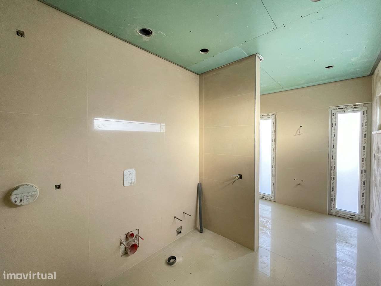 Moradia T4 com Piscina - Santa Iria de Azoia (Bairro da Salvação)-10