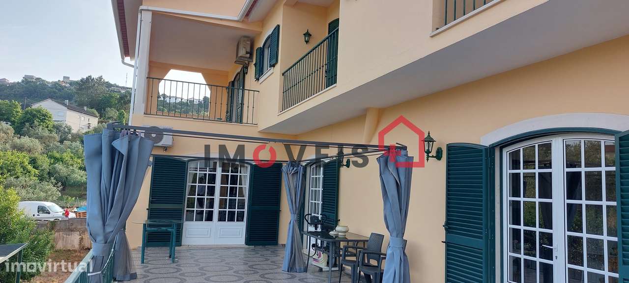 Fantástica Moradia a dois minutos da Cidade de Ourém! - Grande imagem: 5/6