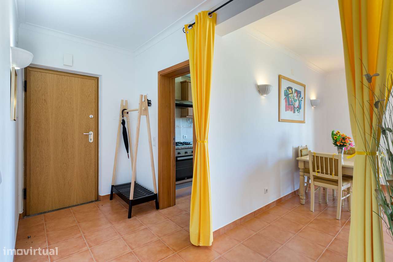 Apartamento T2 térreo em condomínio com piscina - Grande imagem: 4/25