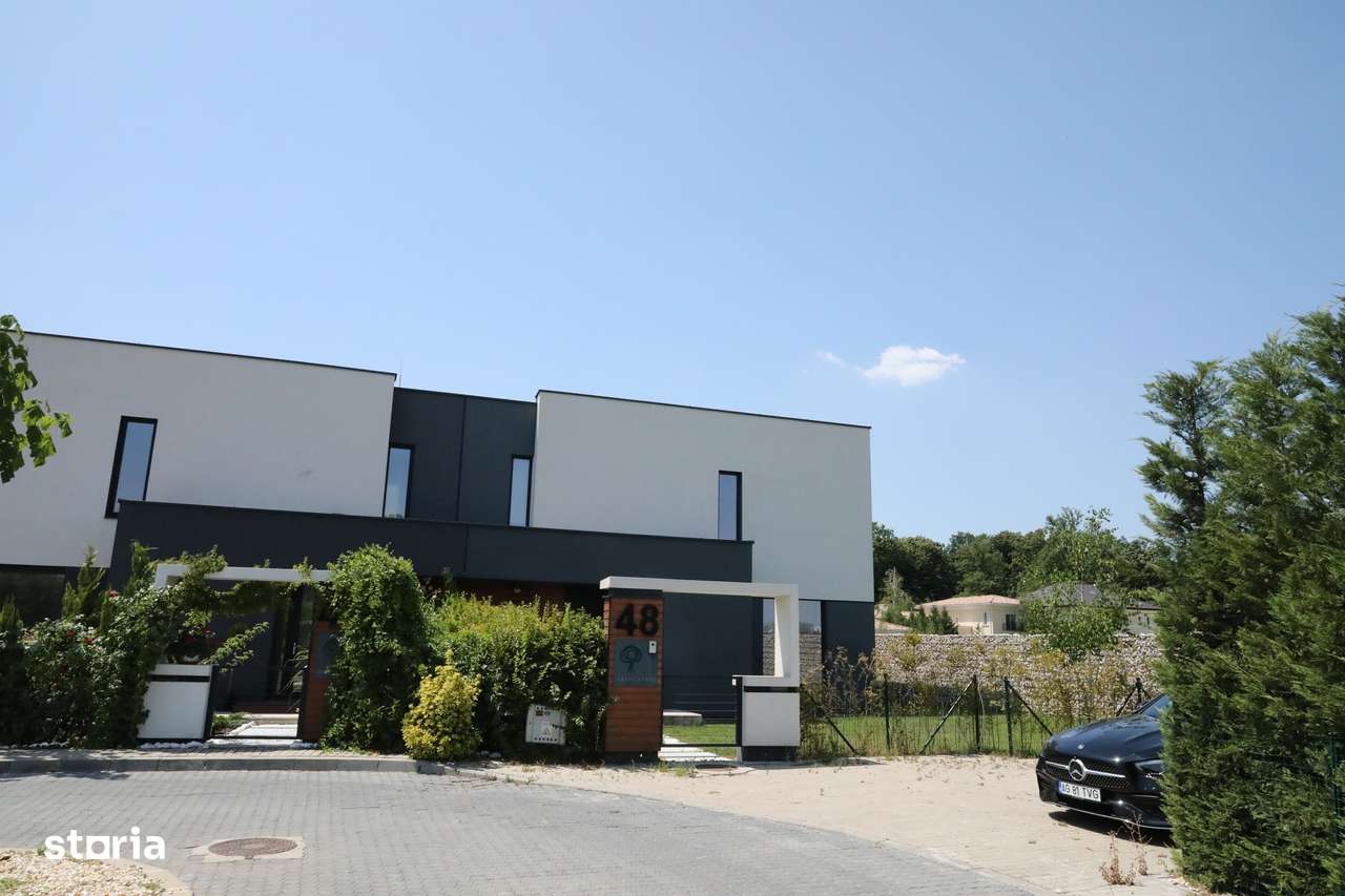 Complex Amber Gardens Tunari-5