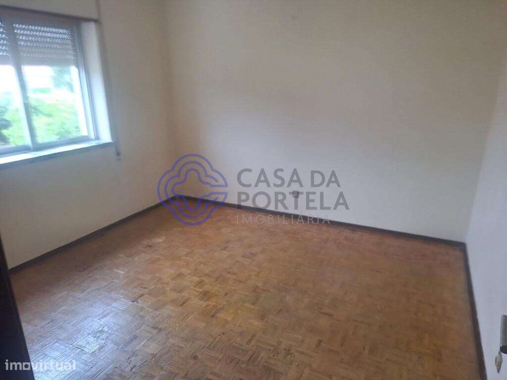 T3 Andar de Moradia com terreno a 3km do centro da cidade - Grande imagem: 5/13