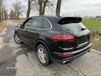 Porsche Cayenne Tiptronic S - 8