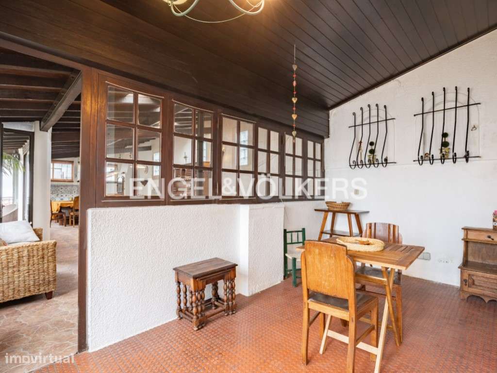 Excelente moradia T6 com AL situada no centro de Almeirim-29