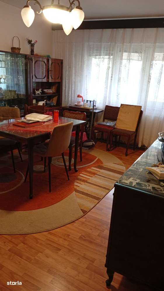 Decomandat, et.1/4, centrală termică, Rovine-Liceul Arghezi - Imagine principală: 1/6