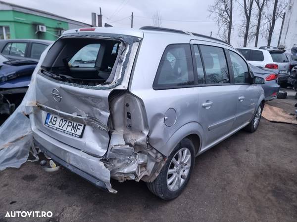 Furtun admisie 1.9 cdti z19dt 55353003 Opel Zafira B  [din 2005 pana  2010] - 8