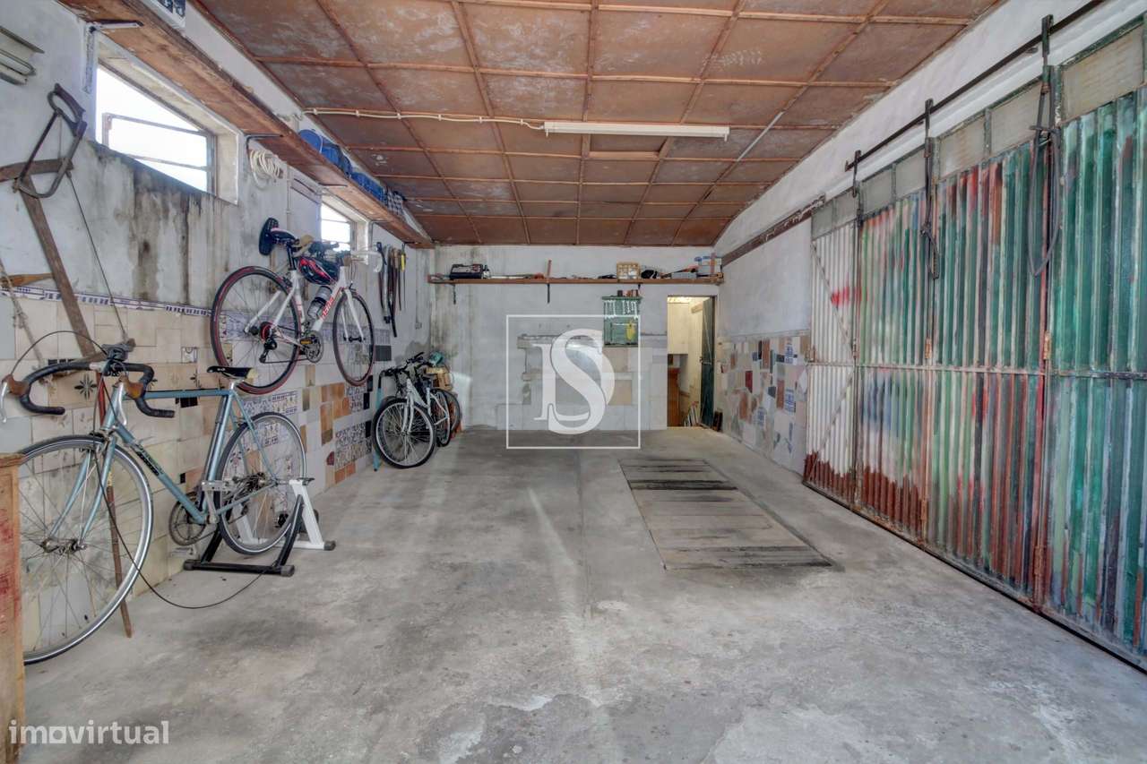 Moradia T2 para Reabilitação- Pedrouços-19