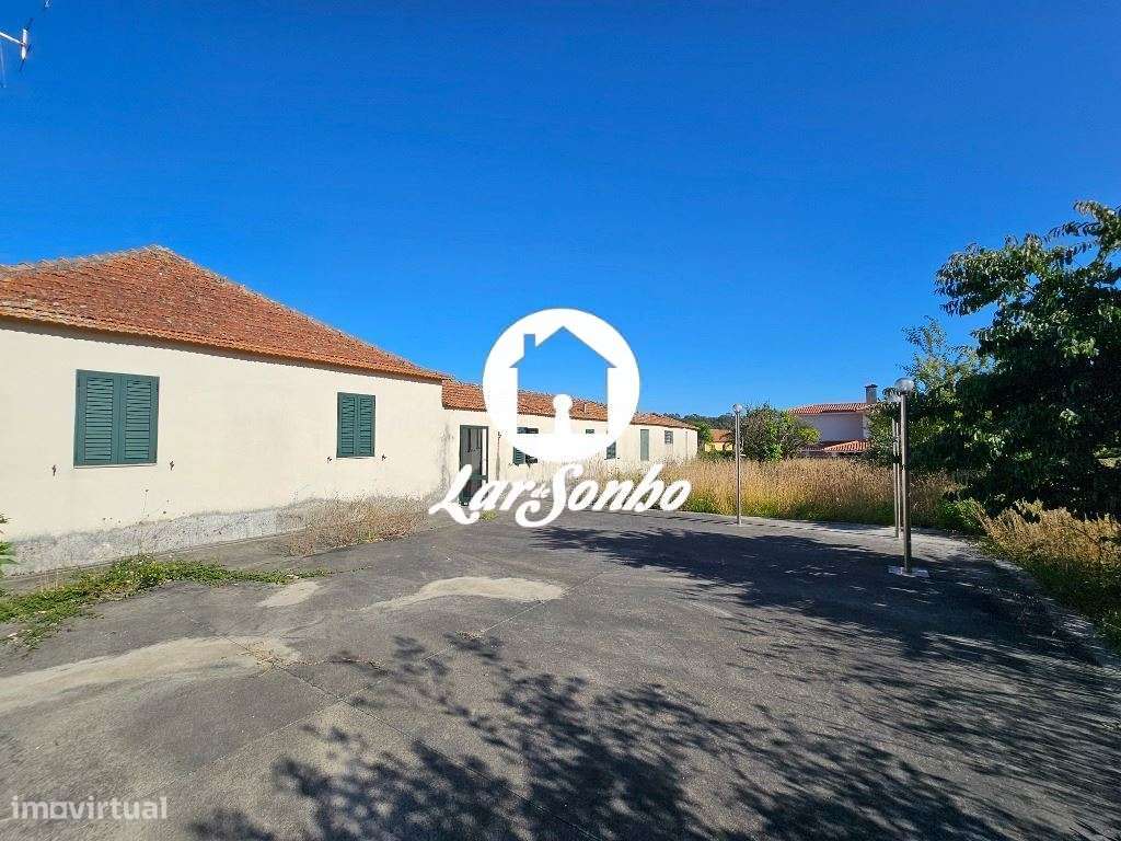 Quinta T4 em Rio Meão com 7500m2-34