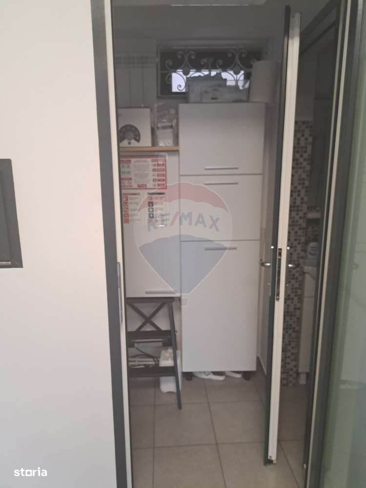 Clinică stomatologică la cheie de închiriat sau de vânzare - Imagine principală: 2/7