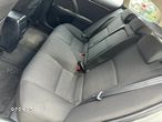 Toyota Avensis Combi 1.8 Life - 31