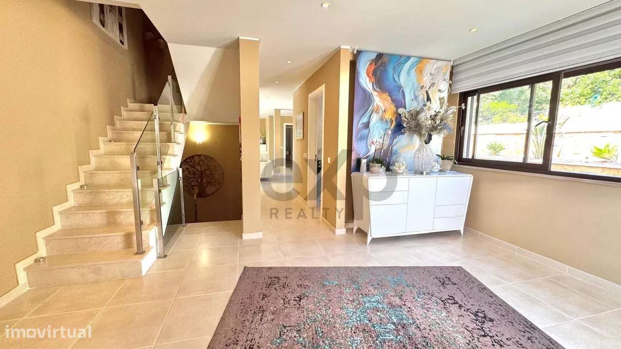 Luxuosa Moradia T4 de 437 m² com Piscina – Mexilhoeira Grande, Portimã - Grande imagem: 5/60